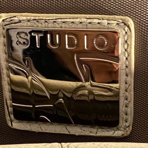 Diane Von Furstenberg Studio- Luggage Signature Travel Carry On Roller Bag